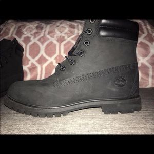 NEW Black Women’s Timbs